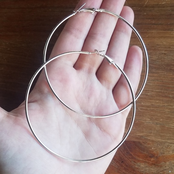 NWOT Large Silver Hoop Earrings - Picture 3 of 3